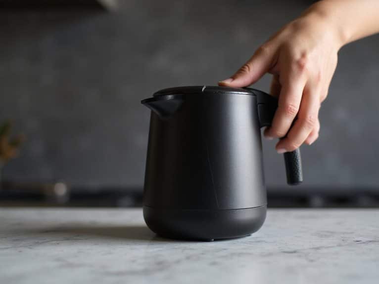 kompakter tragbarer Smoothie-Maker