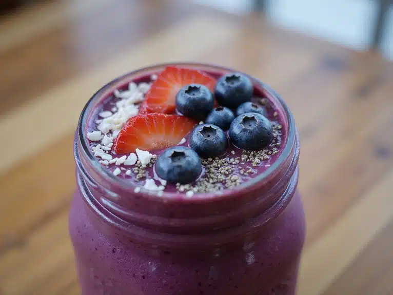 gesundes Beeren-Smoothie-Rezept